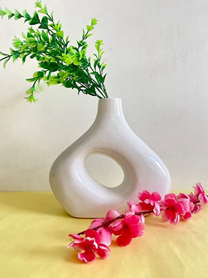 Xotic essentials Decorative Round Stylish Ceramic Vase for Pampas Grass Home Decor Items for Dried Flower, Decor Showpiece - Truly Ceramics